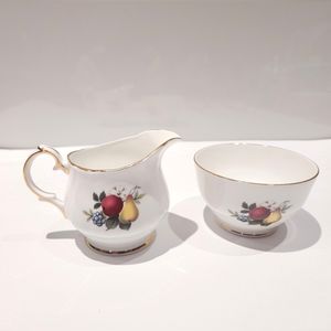 DUCHESS creamer and sugar bowl